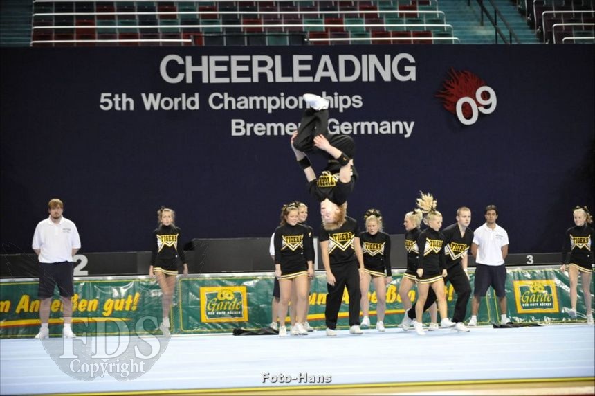 Cheerleading WM 09 01252