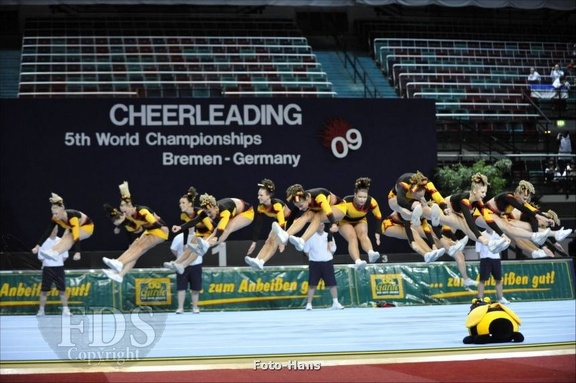 Cheerleading WM 09 02904