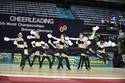 Cheerleading WM 09 01945