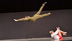 Show Duo 1