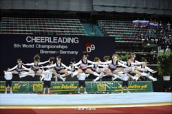 Cheerleading WM 09 01174