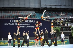 Cheerleading WM 09 01695