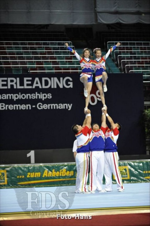 Cheerleading WM 09 00679