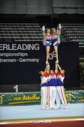 Cheerleading WM 09 00681